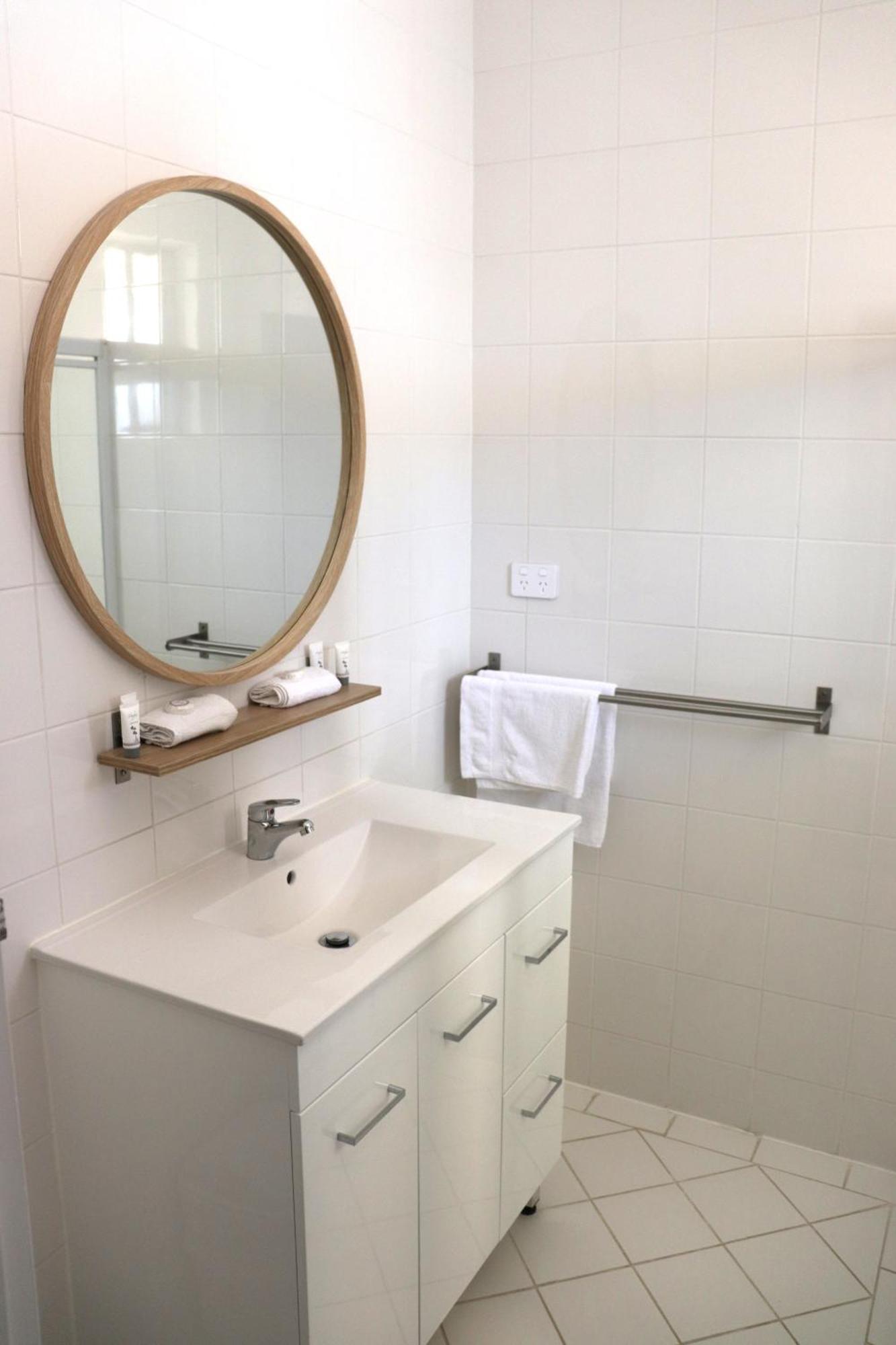 The Anglers 3* Wallaroo
